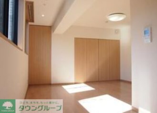 ルーブル明大前の物件内観写真